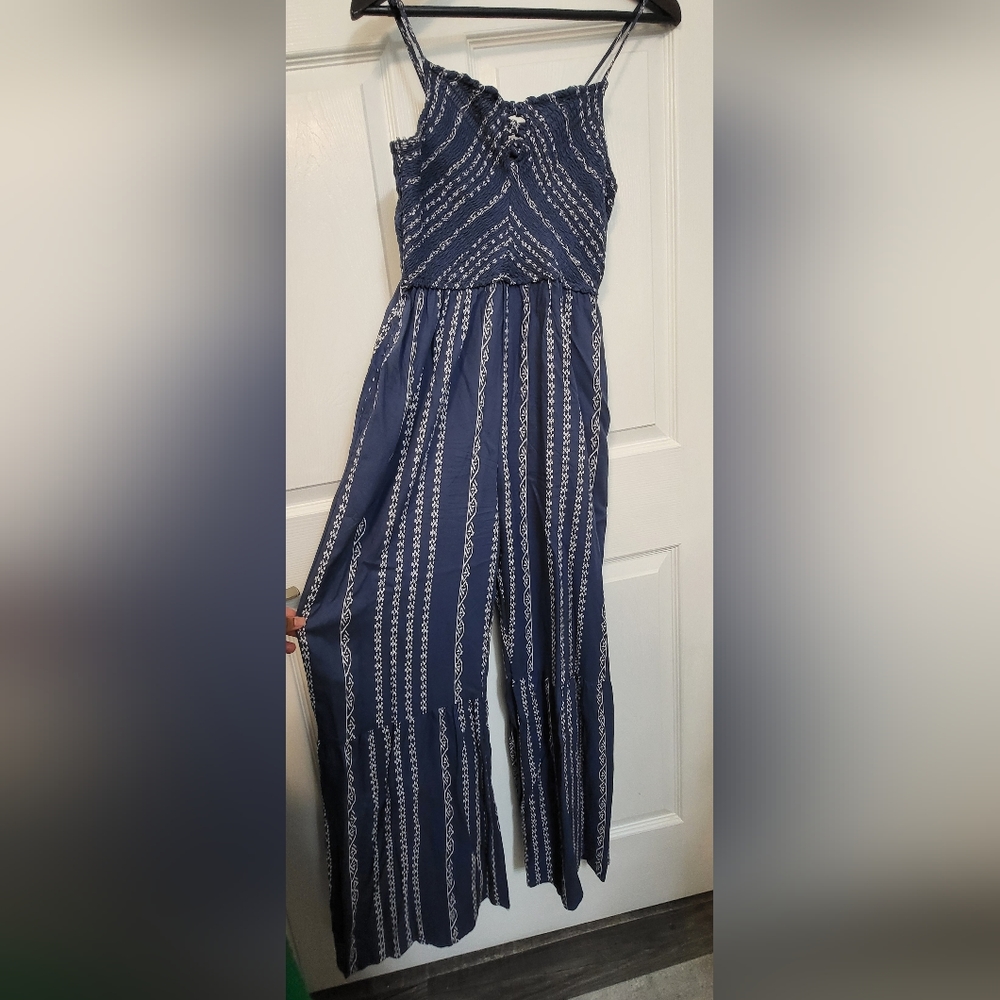 Stone blue & white Sincerely Jules jumpsuit size medium